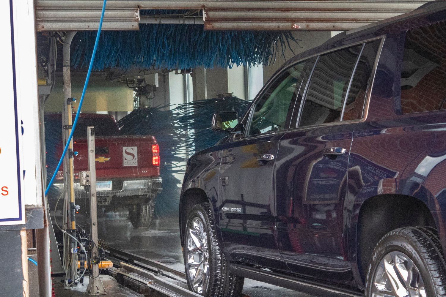 Find Great Drive Thru Car Wash Deals
